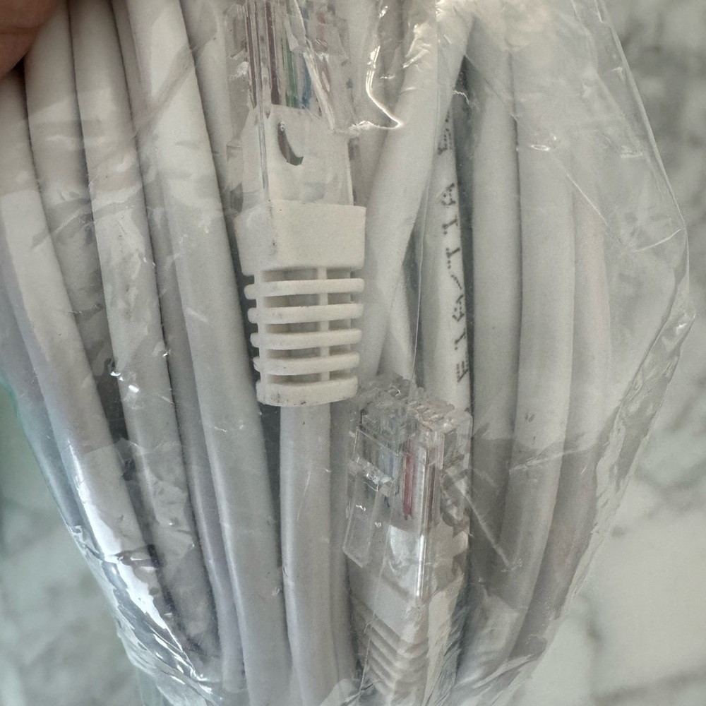 4 Brand new 60 ft Cat5e cable with RJ45 connector from GW Security - Picture 3 of 7